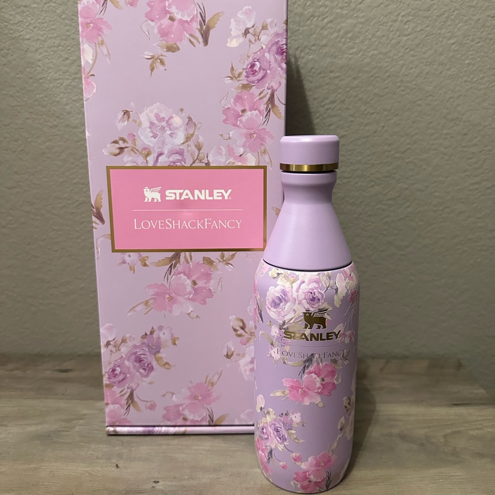 NEW! Stanley LoveShackFancy 12oz Slim Bottle - Picture 1 of 7